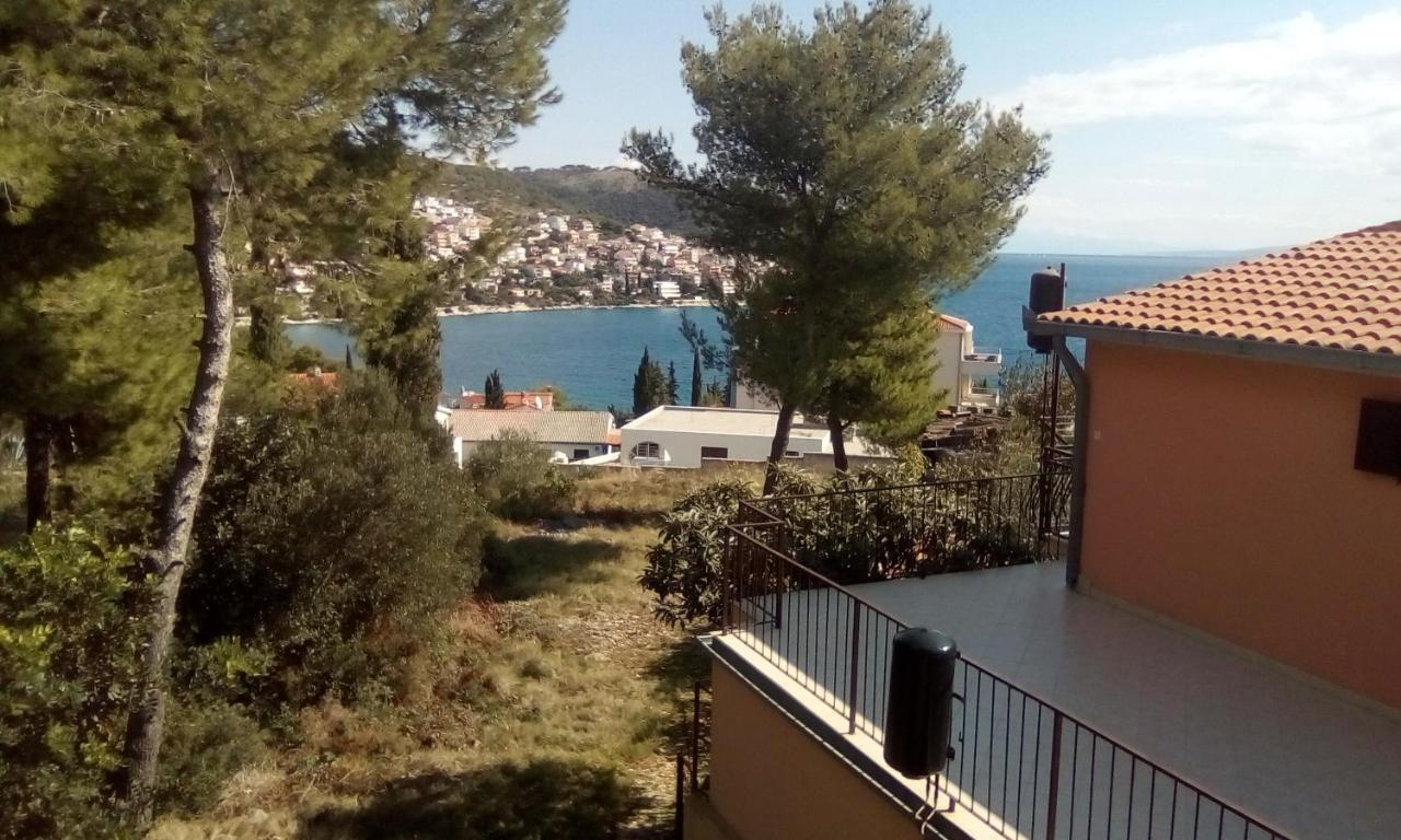 Apartmani Irena Ciovo Trogir Buitenkant foto