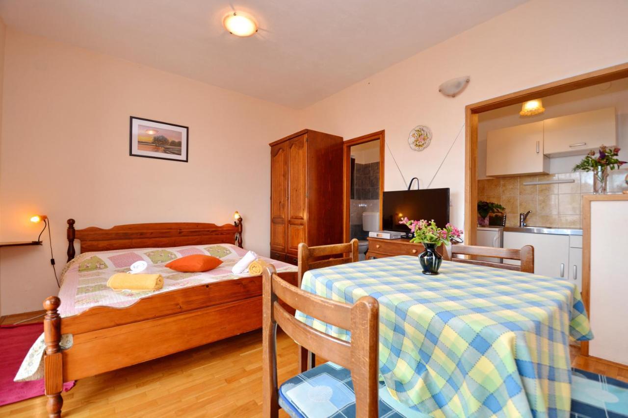 Apartmani Irena Ciovo Trogir Buitenkant foto