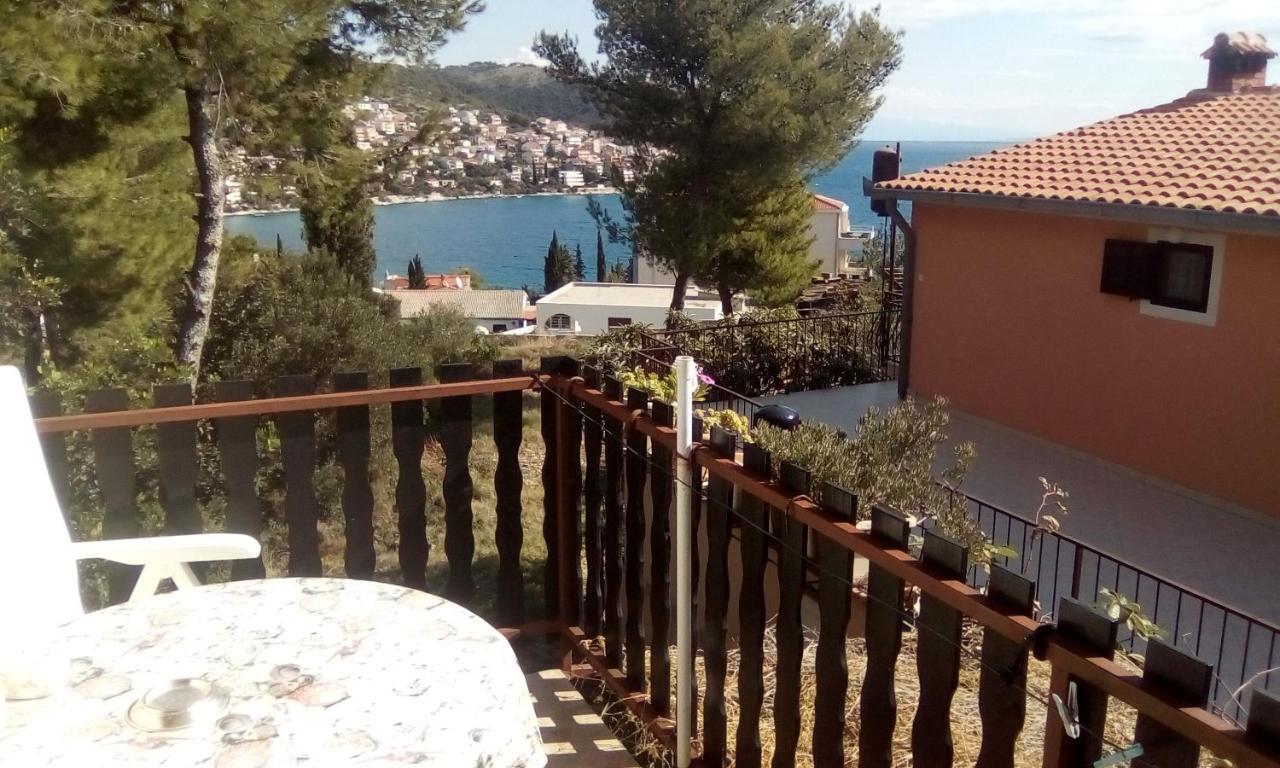 Apartmani Irena Ciovo Trogir Buitenkant foto